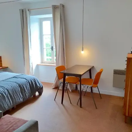 La Maison Folia Guest house