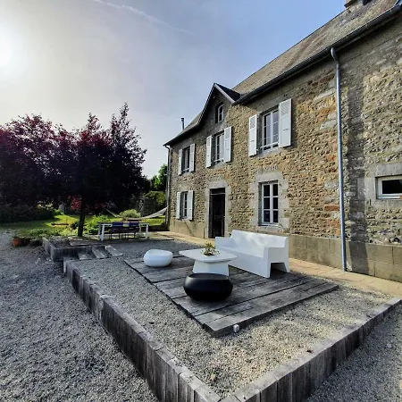 La Maison Folia Guest house *