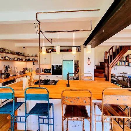 La Maison Folia *
