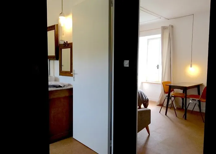 La Maison Folia Guest house 3*